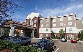 Holiday Inn Express & Suites Savannah - Midtown Savannah, Ga